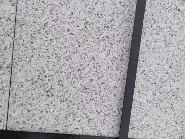 芝麻灰