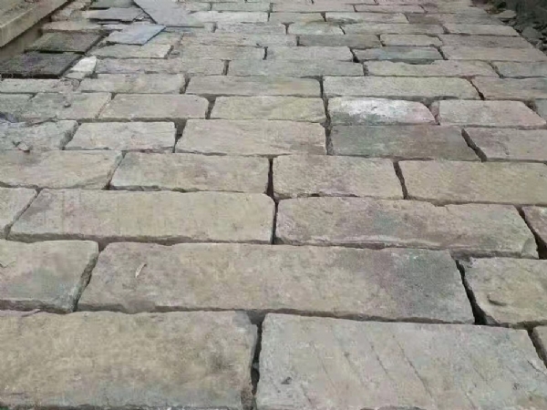 老石板