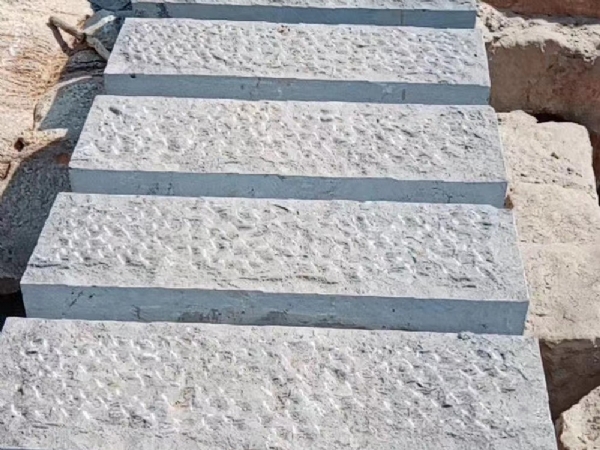 青石板
