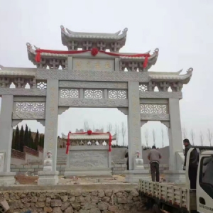 石雕牌坊